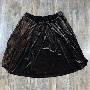 LuLaRoe Madison suede glitter skirt - pockets!!
